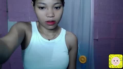 Snapshot of krisloversweet1 chatting on July 22, 3:53 am Kris online show from July 22, 3:53 am