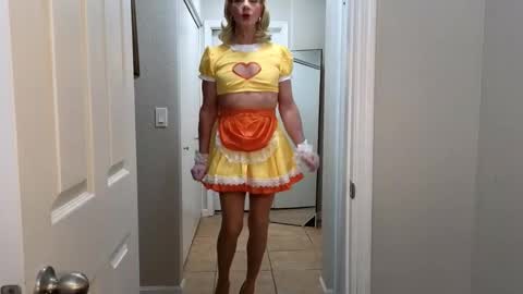 Kristal Mountain online show from February 10, 2:04 am