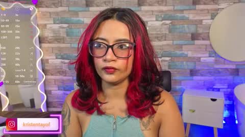 Snapshot of kristen_tay chatting on January 19, 3:10 am kristen_tay online show from January 19, 3:10 am