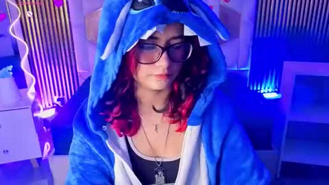 Snapshot of kristen_tay chatting on February 26, 3:16 am kristen_tay online show from February 26, 3:16 am