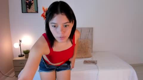 kristhal  online show from June 17, 12:29 pm