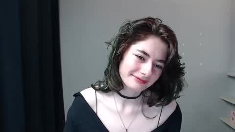 Snapshot of kristi_nas chatting on December 11, 10:47 am Kristina online show from December 11, 10:47 am