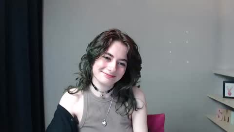 Snapshot of kristi_nas chatting on December 20, 10:27 am Kristina online show from December 20, 10:27 am