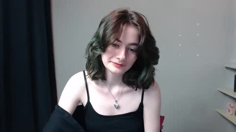Snapshot of kristi_nas chatting on January 7, 10:22 am Kristina online show from January 7, 10:22 am