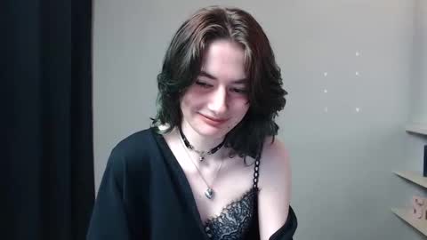 Snapshot of kristi_nas chatting on January 17, 10:11 am Kristina online show from January 17, 10:11 am