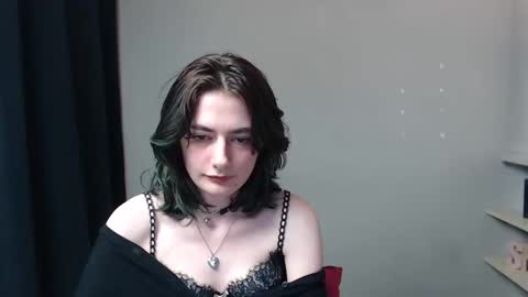 Snapshot of kristi_nas chatting on January 17, 1:13 pm Kristina online show from January 17, 1:13 pm