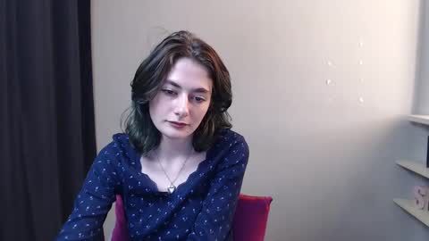Snapshot of kristi_nas chatting on January 22, 1:21 pm Kristina online show from January 22, 1:21 pm