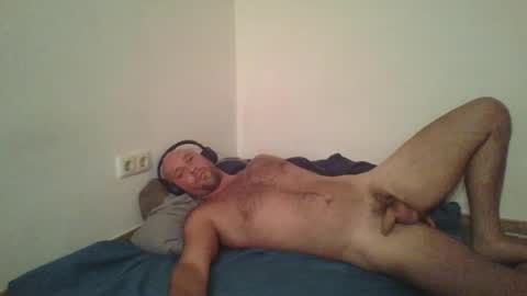 Snapshot of kristian92nrw chatting on June 30, 10:00 pm kristian92nrw online show from June 30, 10:00 pm