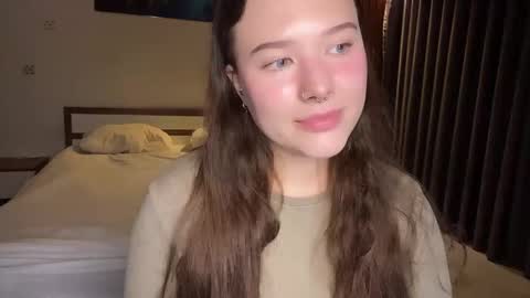 Snapshot of kristiekitty chatting on April 26, 4:04 pm kristiekitty online show from April 26, 4:04 pm
