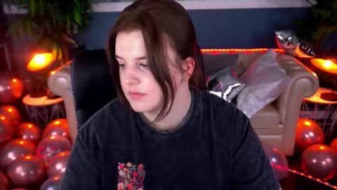 kristifoxy online show from February 3, 1:38 pm