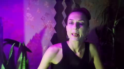 Snapshot of kristinagold44 chatting on January 8, 7:13 pm Kristina online show from January 8, 7:13 pm