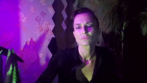 Snapshot of kristinagold44 chatting on January 10, 8:26 pm Kristina online show from January 10, 8:26 pm