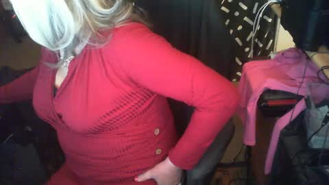 Snapshot of kristydawn chatting on May 8, 7:57 am Kristy Dawn online show from May 8, 7:57 am