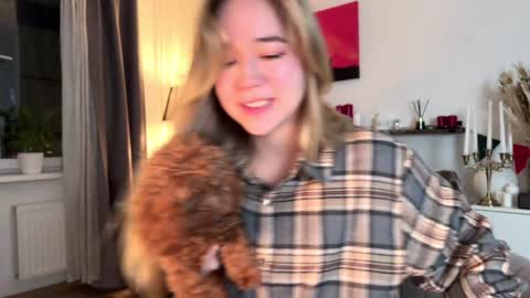 Snapshot of kristyspiritedaway chatting on December 18, 10:02 pm Kristy Nip slip shady  Best model on CB  online show from December 18, 10:02 pm