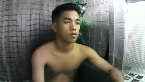 kritthanarkorn online show from November 8, 10:04 am