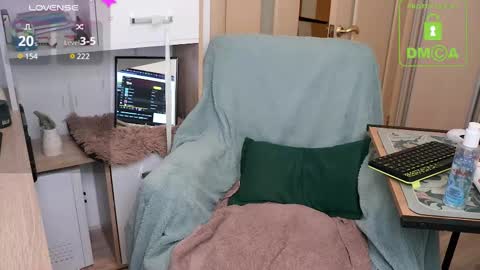 Snapshot of krizotxxx chatting on February 20, 10:05 am krizotxxx online show from February 20, 10:05 am