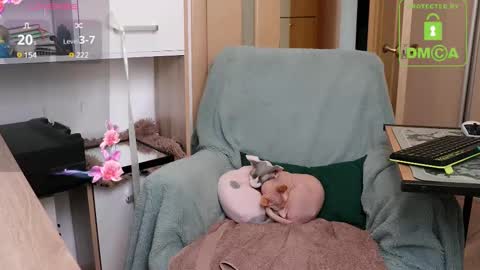 Snapshot of krizotxxx chatting on March 11, 12:17 pm krizotxxx online show from March 11, 12:17 pm