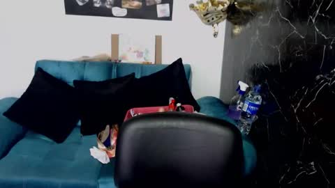 Snapshot of kronikafuckass chatting on February 3, 12:32 pm kronikafuckass online show from February 3, 12:32 pm