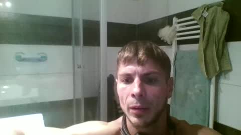 Snapshot of kronoss23 chatting on October 22, 3:45 pm kronoss23 online show from October 22, 3:45 pm