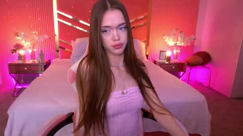 krys_tina online show from April 26, 6:11 am