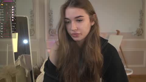 Snapshot of kseha_cute chatting on January 6, 9:32 pm Ksesha online show from January 6, 9:32 pm
