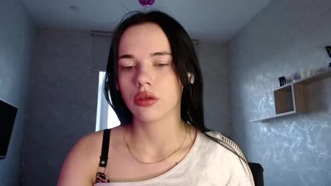 Ksenia online show from June 2, 5:31 am