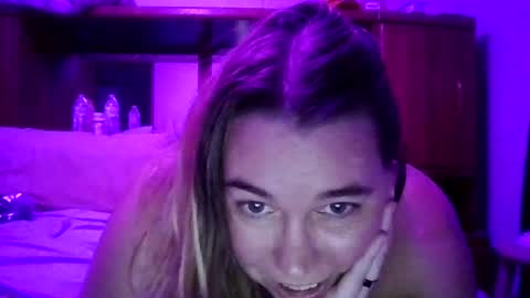 Curv Daze online show from June 20, 3:42 am