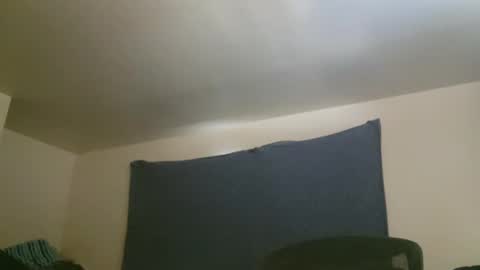 Snapshot of kubish1 chatting on February 14, 7:23 pm Kubish online show from February 14, 7:23 pm