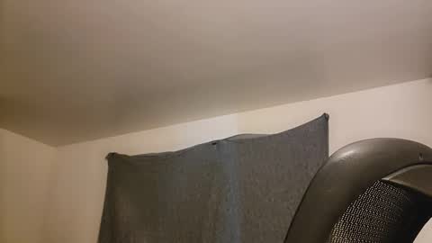 Snapshot of kubish1 chatting on September 21, 4:25 am Kubish online show from September 21, 4:25 am