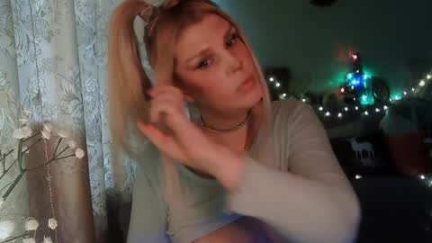 Annika  MTF ts post -op online show from December 5, 10:23 am