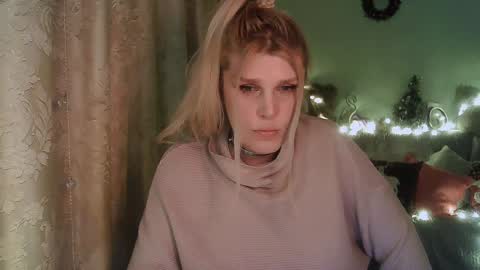 Annika  MTF ts post -op online show from January 6, 2:25 pm