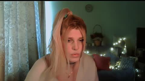 Annika  MTF ts post -op online show from February 25, 10:47 am