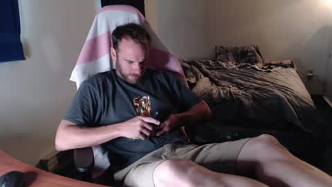 Snapshot of kuggy570 chatting on July 14, 5:40 pm Kuggy online show from July 14, 5:40 pm