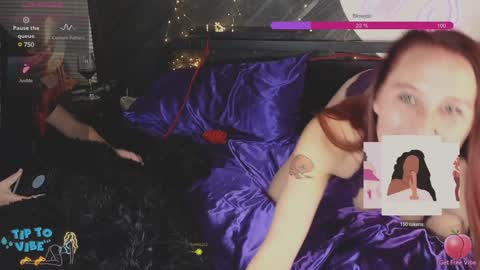 Snapshot of kum4her chatting on December 24, 4:00 am Kum4Her online show from December 24, 4:00 am