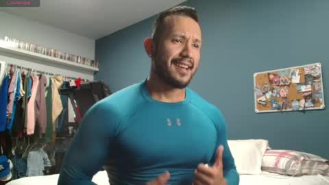 Snapshot of kumar_jarsso chatting on May 11, 2:28 am kumar_jarsso online show from May 11, 2:28 am