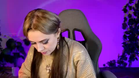 Eileen online show from April 27, 7:39 am
