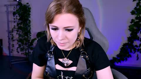 Eileen online show from May 13, 10:23 am