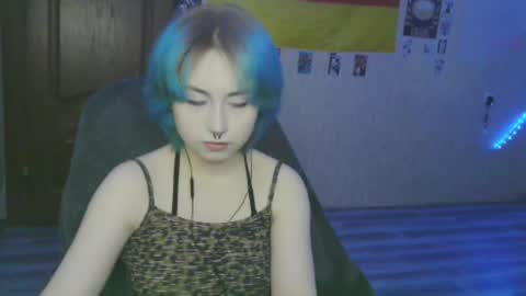 Alice online show from February 14, 2:58 pm