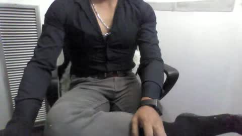 kunal7034 online show from January 12, 12:38 am