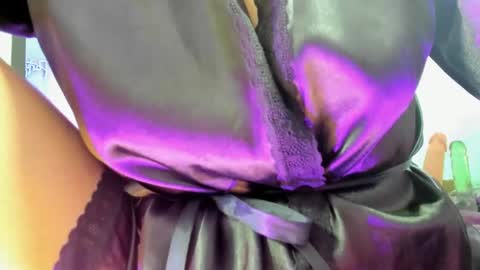 Snapshot of kuromi_bush chatting on February 7, 4:49 am IM KUROMI - MY NEXT STREAM - SATURDAY- 31 JANUARY 2026 - 10PM EST DONT MISS IT online show from February 7, 4:49 am