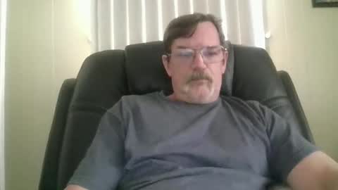 Snapshot of kurt3398 chatting on May 3, 7:09 pm kurt3398 online show from May 3, 7:09 pm