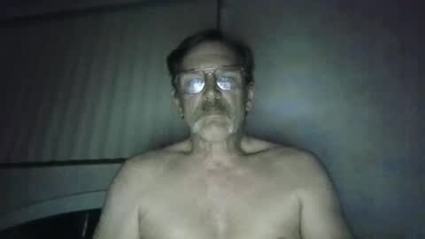 Snapshot of kurt3398 chatting on May 26, 1:56 am kurt3398 online show from May 26, 1:56 am
