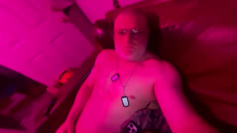 Snapshot of kurtisblo chatting on February 3, 8:30 am kurtisblo online show from February 3, 8:30 am