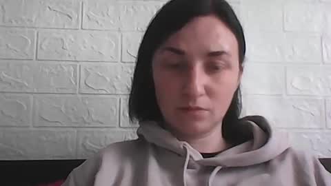 Snapshot of kusia032132 chatting on April 8, 6:46 am kusia032132 online show from April 8, 6:46 am