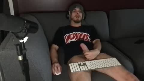 kxng222 online show from April 14, 1:28 pm