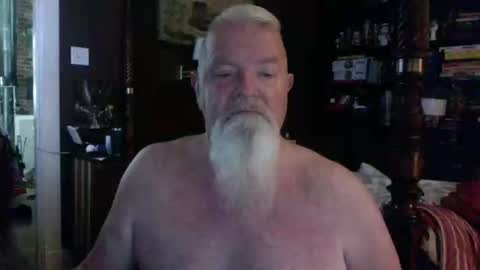 Snapshot of kyhgihntight chatting on May 27, 6:27 pm Nick Nude Celt KYHighNTight online show from May 27, 6:27 pm