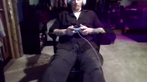 Snapshot of kyl3baron3 chatting on February 23, 5:29 pm kyl3baron3 online show from February 23, 5:29 pm