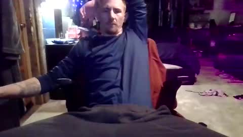 Snapshot of kyl3baron3 chatting on February 28, 3:48 pm kyl3baron3 online show from February 28, 3:48 pm