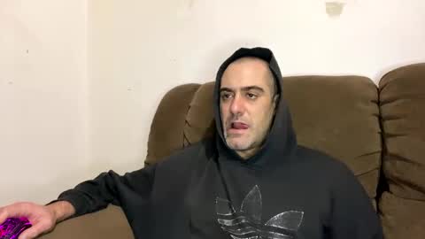 Snapshot of kyle67527 chatting on January 5, 1:45 am kyle67527 online show from January 5, 1:45 am