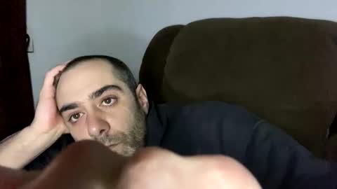 Snapshot of kyle67527 chatting on January 12, 2:03 am kyle67527 online show from January 12, 2:03 am